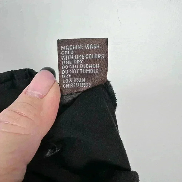 J. McLaughlin “Sonya” Black Skirt Navy Trim Faux Suede Mid Length Women’s Size 8 - Picture 10 of 11